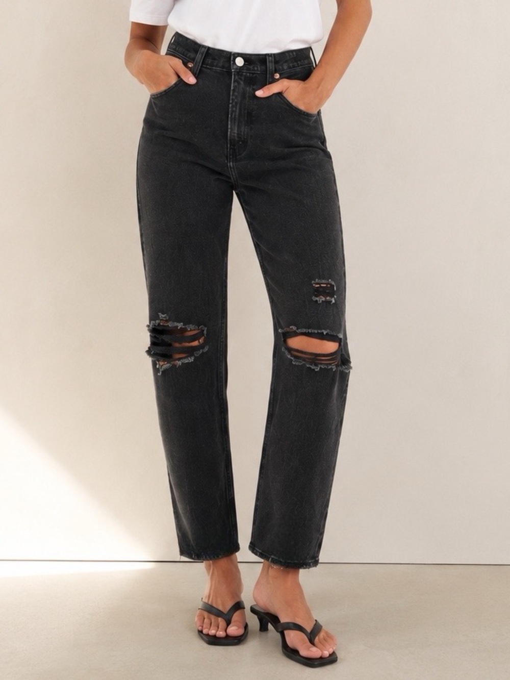 Abercrombie & Fitch The Ankle Straight Ultra High Rise Jeans Size 25 Distressed